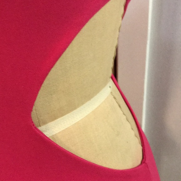 TOPSHOP Lady Gaga asymmetric dress in Hot Pink! - Picture 7 of 9